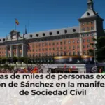 Decenas de miles de personas exigen la dimisión de Sánchez en la manifestación de Sociedad Civil