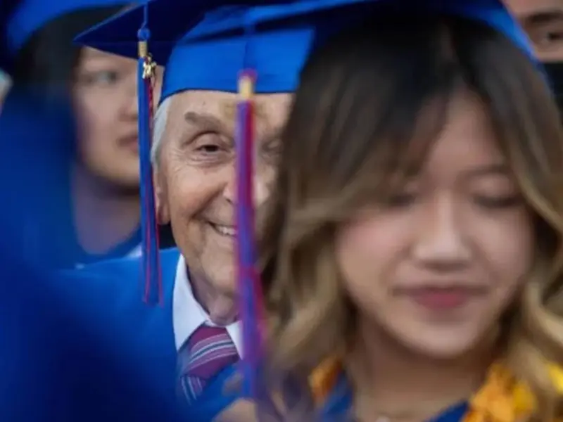 Descubre el secreto para graduarte en solo 3 años