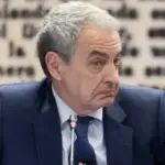 Zapatero, 36 días sin explicar el origen de las joyas