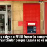 Dos senadores exigen a EEUU frenar la compra de Webster por el Banco Santander porque España no es un 