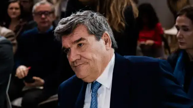La AIReF alerta: el próximo Gobierno tendrá que hacer recortes o subir más los impuestos
