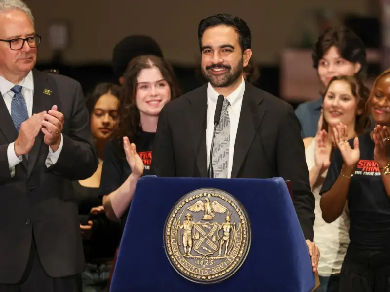 La división de EEUU en el 11S: el alcalde musulmán de Nueva York denuncia cómo se expuso a la población a polvo canceríg