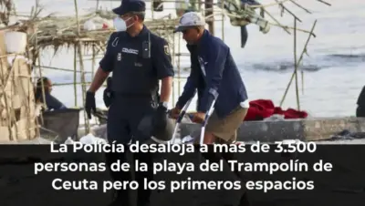 La Policía desaloja a más de 3.500 personas de la playa del Trampolín de Ceuta pero los primeros espacios temporales sol