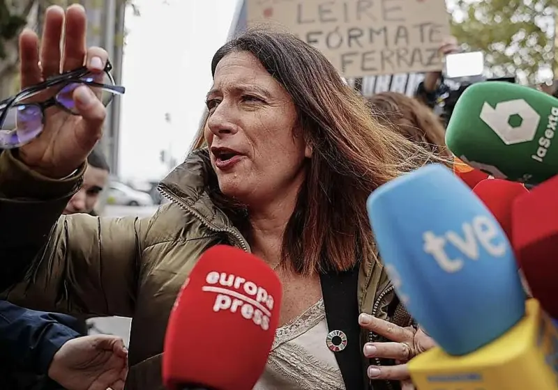 Leire Díez se querella contra el PP tras el vídeo difundido con IA