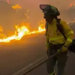 Los incendios de Madrid y Avila abarcan un perímetro de 200 kilómetros y amplían la emergencia a Toledo