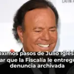 Los próximos pasos de Julio Iglesias tras lograr que la Fiscalía le entregue la denuncia archivada