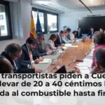 Los transportistas piden a Cuerpo elevar de 20 a 40 céntimos la ayuda al combustible hasta fin de año