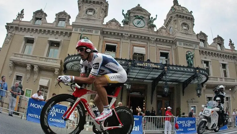 Mónaco se transforma en paraíso del ciclismo y lanza la Vuelta