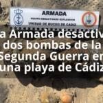 La Armada desactiva dos bombas de la Segunda Guerra en una playa de Cádiz