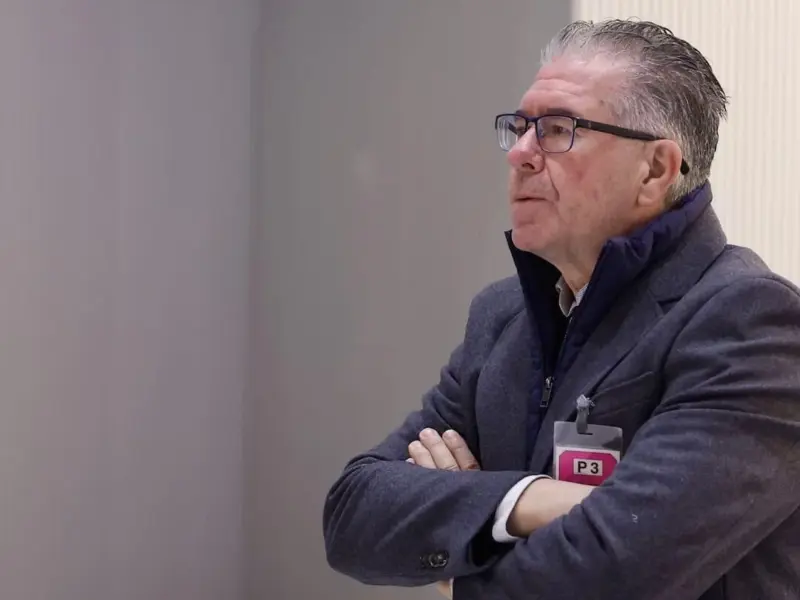 Granados Secretaria negando destruir documentos