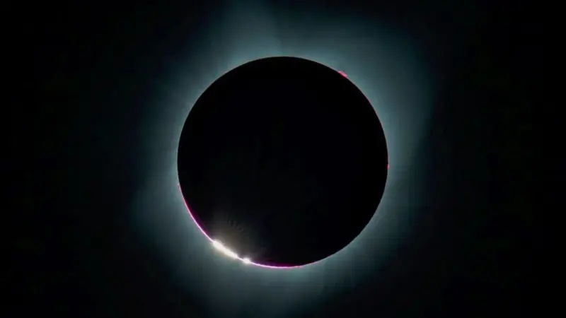 Si te has perdido el eclipse de sol total, otros dos llegarán a España en 2027 y 2028: fechas y en qué provincias se pod