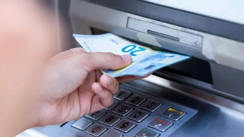 Tres mejores cuentas para sacar dinero gratis en el extranjero en junio de 2026