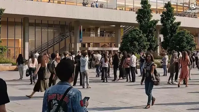 Un auditorio para 20.000 personas, un campus y un centro deportivo harán del antiguo Centro Acuático el mejor y mayor es