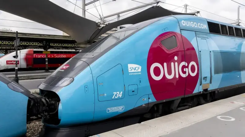 Un tren de Ouigo sufre un enganchón de catenaria y provoca retrasos en la alta velocidad entre Madrid y el Levante