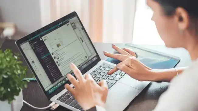 ¿Vas a teletrabajar? Los mejores planes de internet para este verano 2026